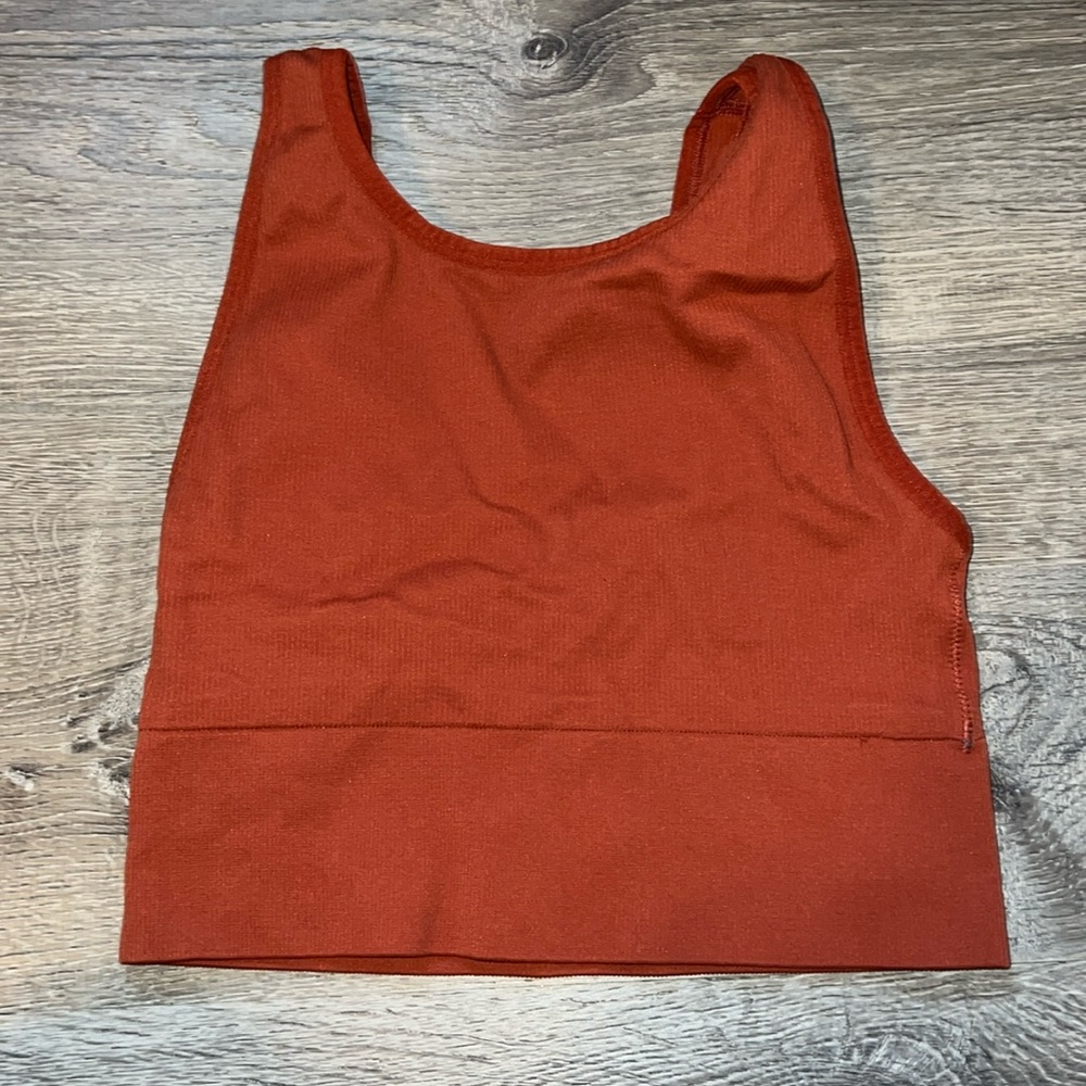 VICTORIA SECRET SPORTS BRA HIGH NECK SIZE SMALL